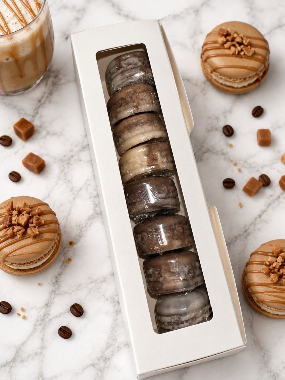 Box of 8 caramel latte soap macarons - Picture 1 of 1